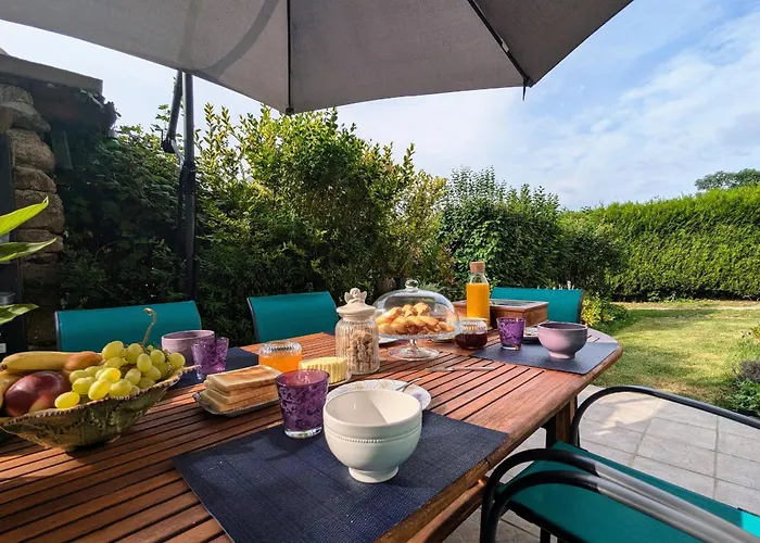 Alojamento de Acomodação e Pequeno-almoço Rénovée Avec Table D'hôte Dans La Campagne Altiligérienne - Fr-1-582-522 Saint-Victor-sur-Arlanc