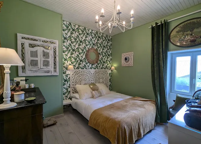 Rénovée Avec Table D'hôte Dans La Campagne Altiligérienne - Fr-1-582-522 Saint-Victor-sur-Arlanc